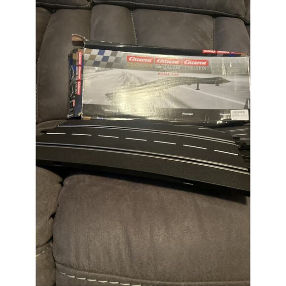 Carrera Digital 124 #20020587 1:24 Scale Crossing - Track Only! - Picture 2 of 8